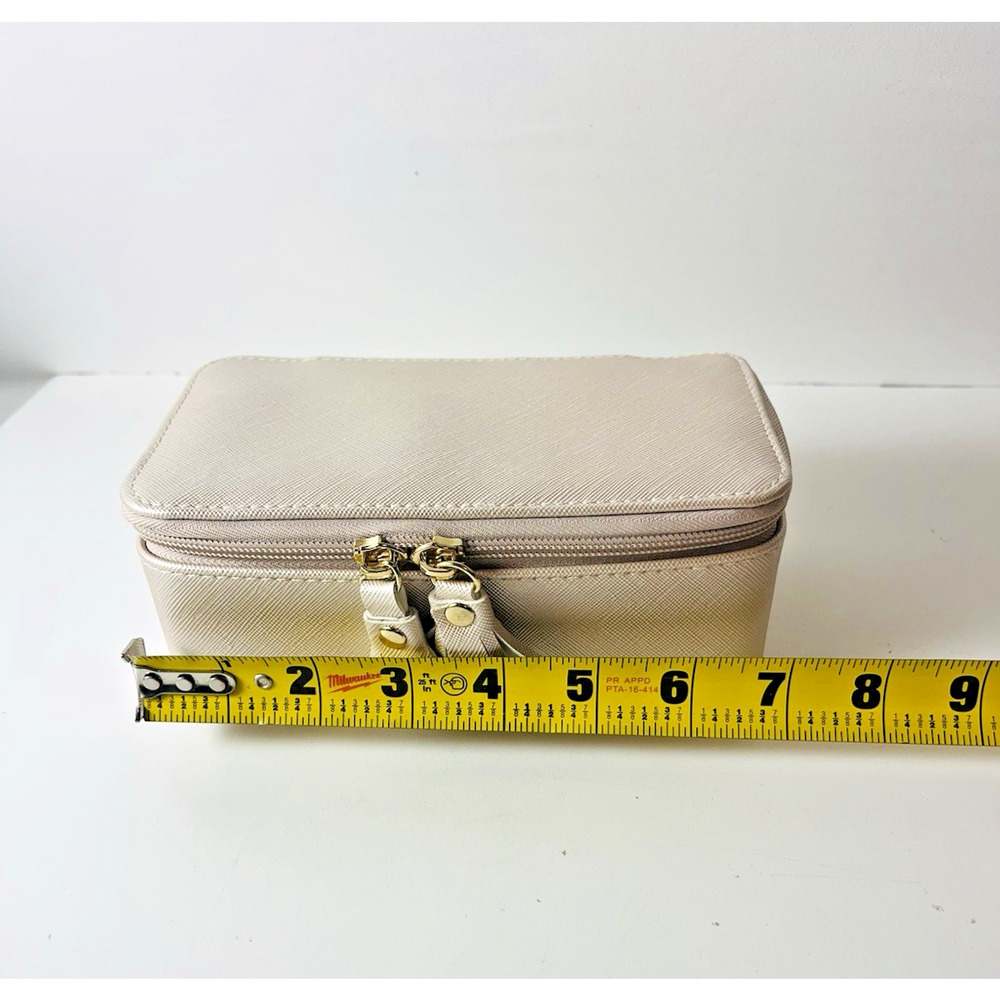 Travel Jewelry Organizer Case Beige Faux Leather Zippered Storage Box - Picture 8 of 11